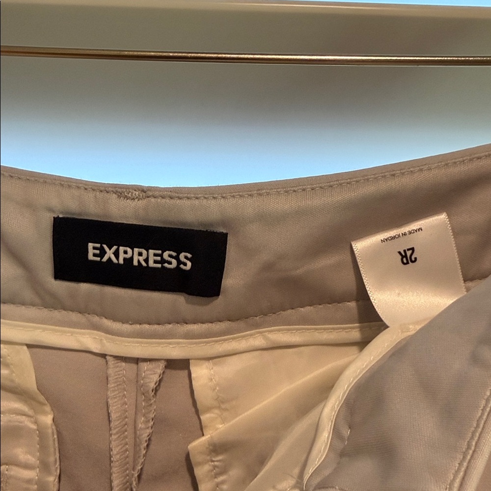 NWOT Express Cream Straight Leg Pants - Picture 7 of 8